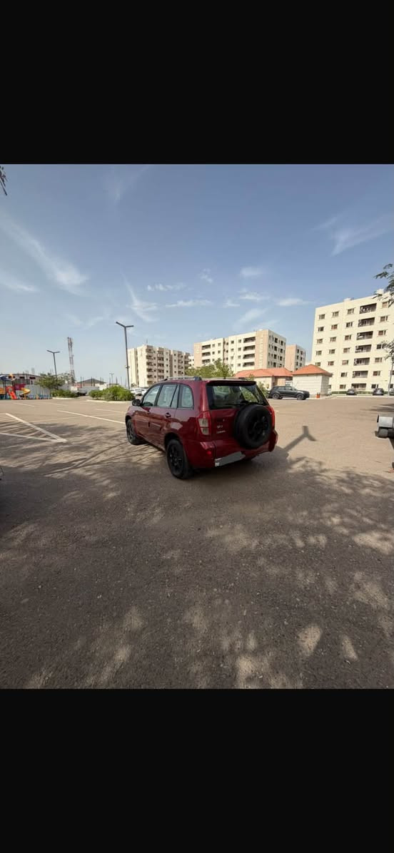 � للبيع 🚗
سيارة Chery Tiggo 2013 فول مواصفات (فتحة + إضافات كاملة)
رقم بغداد خصوصي تحويل ثاني يوم 👍🏻

✔️ كير كهرباء
✔️ محرك 1.8 قوي واقتصادي
✔️ فتحة سقف + كامره 
✔️ تحكم ستيرن
✔️ كشنات تدفئة+ جلد 
✔️ منظومة زنون
✔️ الجامات أوتو
✔️ مكيف ثلج ثلج بدون فصله
✔️ شاشة اصليه 
✔️ زجاج ومرايا كهرباء اوتو

💥 سياره عليها ادامه بلكات ومراوح ونوزلات
💥 كير + محرك نضيفات 
💥 السيارة بحالة ممتازة وجاهزة للاستعمال

📍 ما تحتاج أي صرف
📍 استخدام نظيف
مكان السيارة بغداد الشعب 
 السعر 45($) قابل للتفاوض 
📞للاستفسار والتواصل والاتصال
***********

