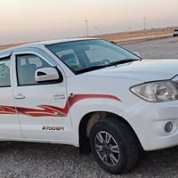 هايلوكس موديل 2011 رقم صلاح الدين انگليزي مكفوله بدون صبغ السياره كلش ...