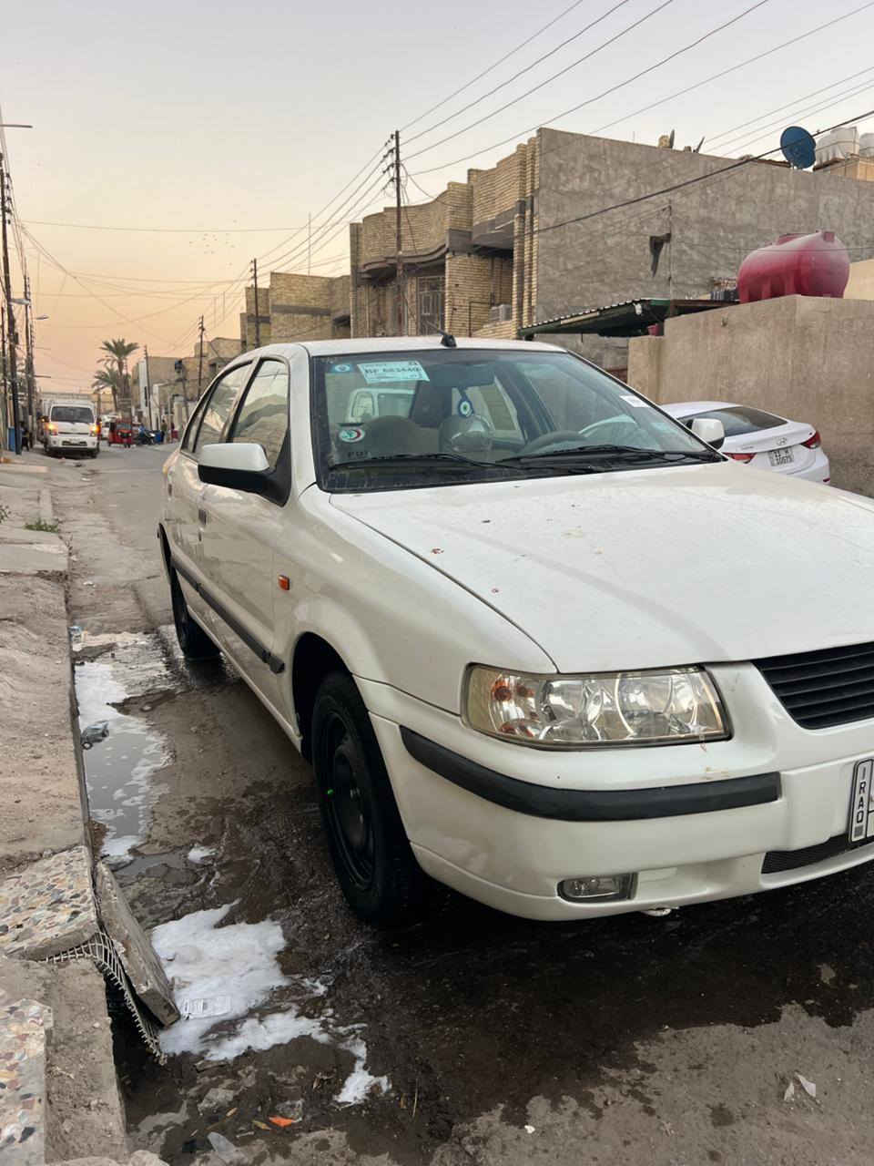 السلام عليكم سمند موديل 2010 السياره جديده جدا جاهزه مدوشمه عام نحله تخم تاير البارحه شديته تبريد صدر كهرباىيات كلها جديد السياره كامله منكل النواحي ا ماشيه 140 الرقم ***********
