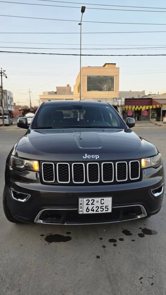 جيب لاريدو موديل 2018 نضيف على ايد وحده بيها قطعتين ونص جاملغ خلفي جاملغ امامي وربع بوند حيل نضيفه\ الي شراي هاذا رقمي *********** أربيل, العراق
