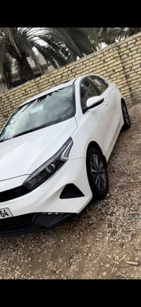 سيراتو ٢٠٢٣ • مكينة ٢٠٠٠ • كفالة عامة