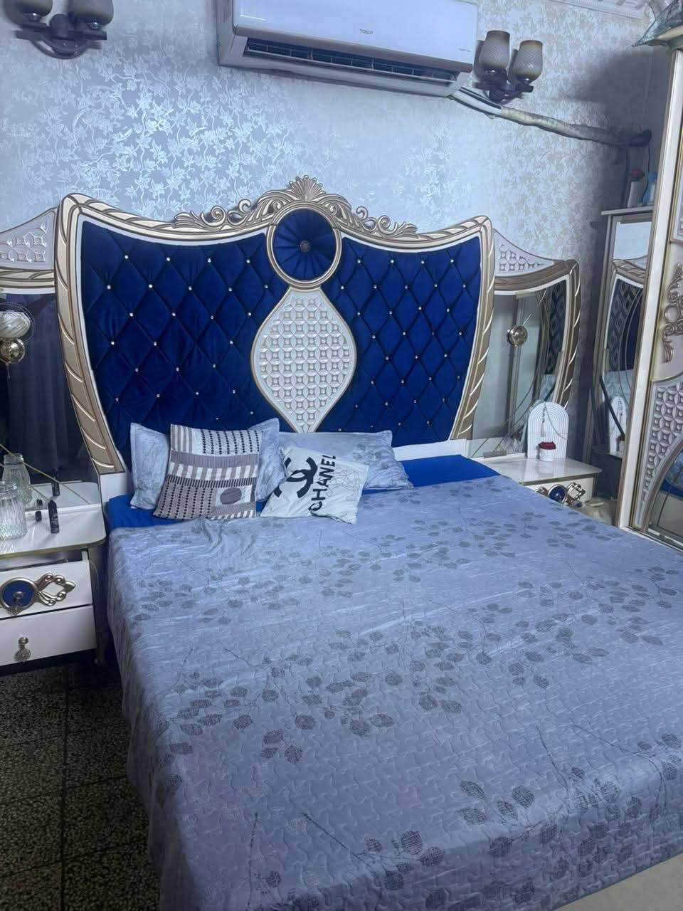 السلام عليك غرفه تركيه 
نضيفه بدون ضرر 
السعر مليون. وبيها مجال قليل 
استفسار خاص او على هاذ الرقم ‏‪0771 399 3113‬‏
مكان 
مدينت الصدر

