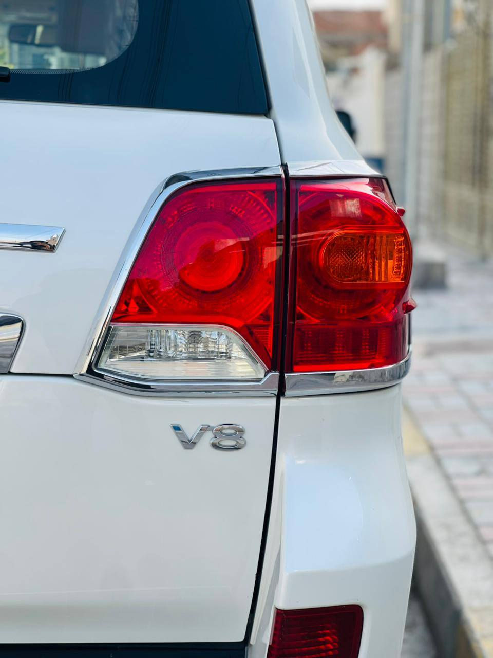 لاندكروز 2013 رقم بغداد بأسمي  سياره كفاله عامه ٨سلندر ٤٦٠٠ بريم اصل
للاستفسار الاتصال على *********** مكان بغداد الاعظميه السعر ٣٧٥ وبيها مجال
