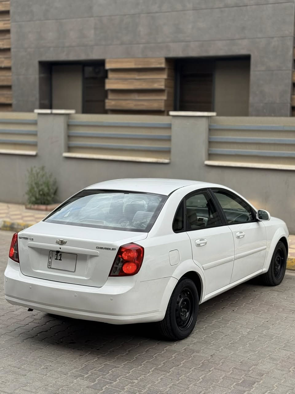 للبيع ب سعر البلاش اوبترا LS  2013 وارد خليجي
تايرات تخم جديد اصلي + تبريد ثلج + صدر امامي خلفي جديد بل جيس +جام كهرباء + سنتر لوك تحكم قفل فتح +شاشة كبيرة بلوتوث +مري يسار يمين تحكم كهرباء + سستم صوت سماعات +لايت ضبابي خلفي+السيارة جاهزه على اخر حباية ادامة عليها بل كامل +السيارة كلها على وضع الشركة مابيها اي +رقم بغداد الدولي باسمي شرط التحويل ثاني يوم + السيارة كفالة عامة ماعدا الجاملغ الامامي جهة اليمين فقط مبدل وكالة 

+كير مكينة صدر تبريد بل جيس كفالة 

السعر 88 وبيها مجال اتصل وبيك خير وتدلل 

مكاني بغداد الكرخ قرب المطار 

للأستفسار الأتصال على الرقم 

***********
