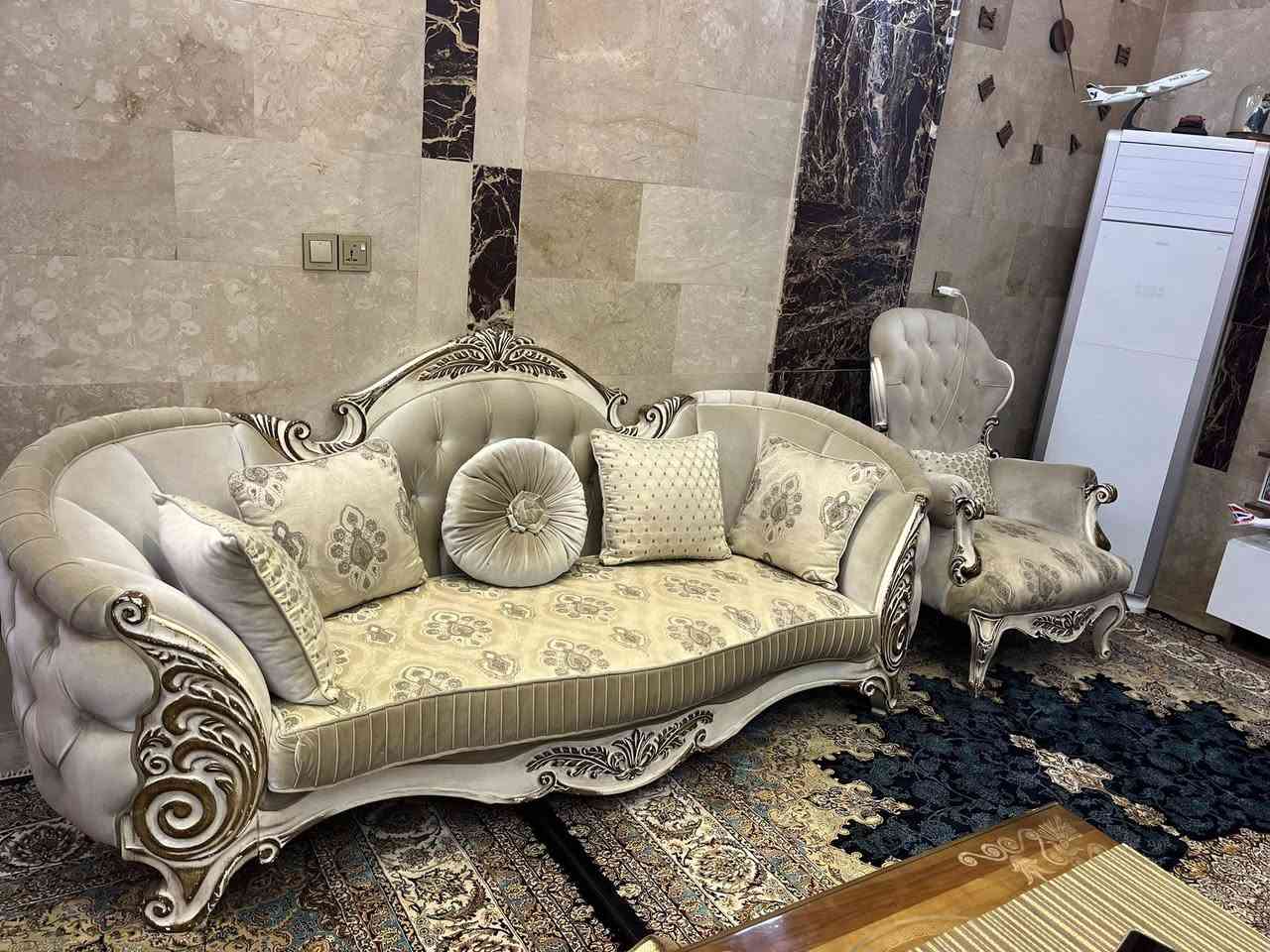 تخم ملكي ايراني استيراد خاص  6 قطع مكاني كربلاء سعر1750 وبي مجال بسيط رقمي ***********
