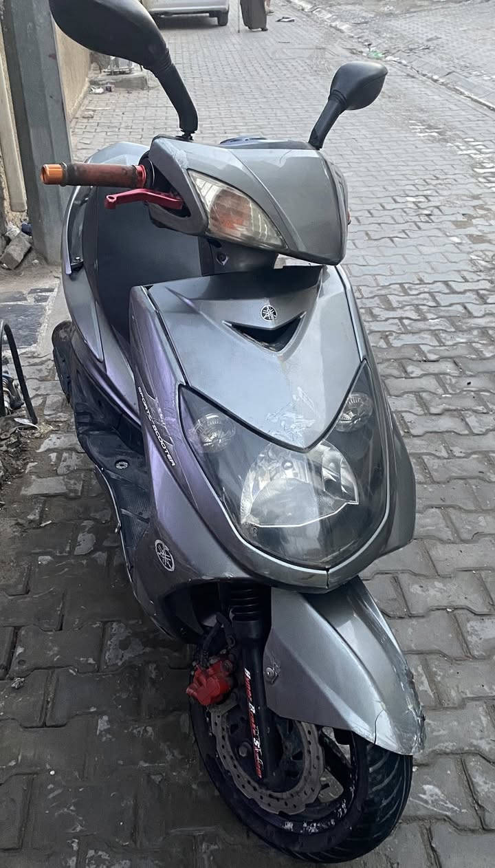 السلام عليكم ورحمة الله وبركاته سكنس فحل كابريتر  الدراجة خير من الله  ناعمة نكرة سلف كلشي شغال بيها ماكو اي نقص ماشية 29 ألف السعر 600وبيها مجال للاستفسار ***********
