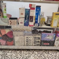 عندي غراض تصفيت محل بيع شلع لحد يطب وكول ريد هاي وهاي بيع كلهن شلع وخي...