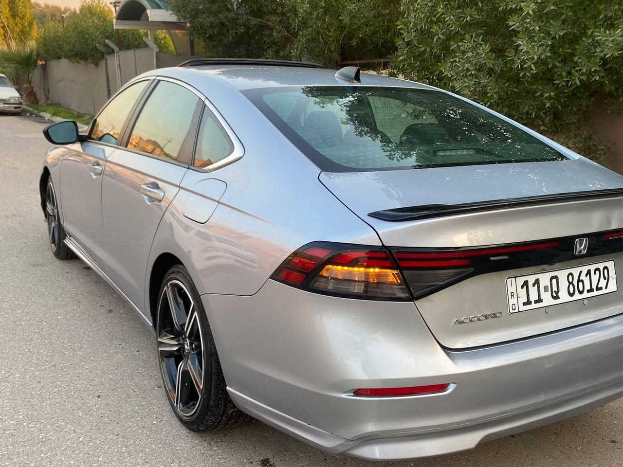 هوندا اكورد سبورت هايبرد 2023
الحادث موضح بصورة السيارة جاهزة

السعر 159 التواصل عن طريق الهاتف كوني بدوام فقط للجادين

***********
