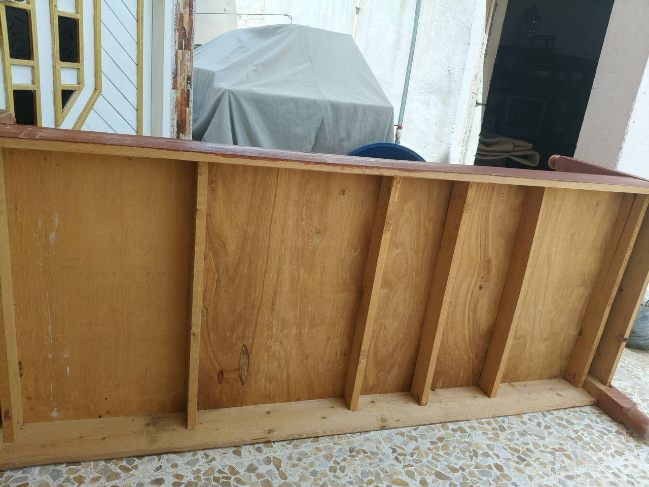 تخت للبيع نضيف جدا السعر على خاص


**إذا كنت صاحب هذا الإعلان وتريد حذفه لأي سبب، رجاءا أرسل رسالة إلى الدعم الفني**