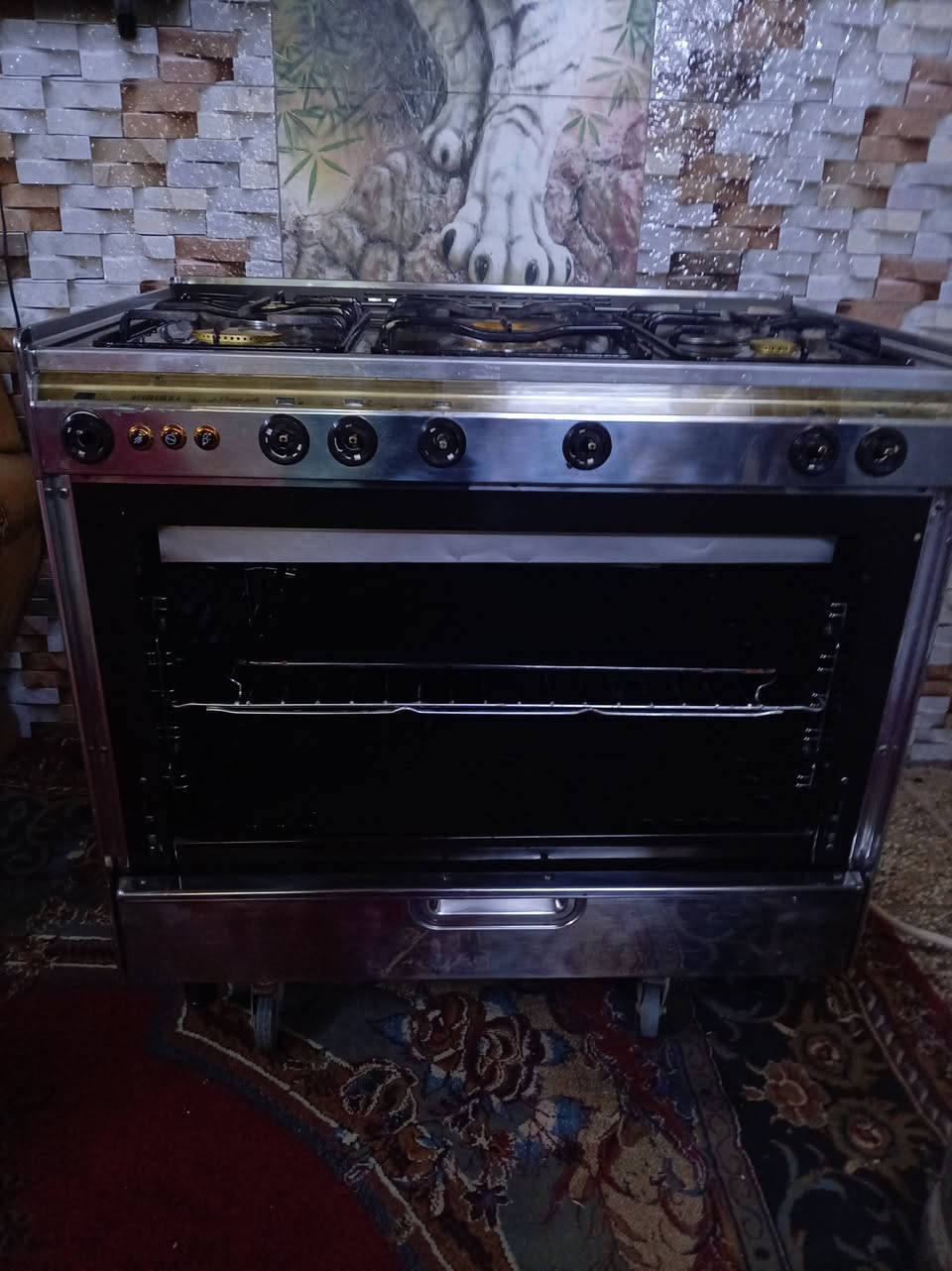 طباخ كريازي مصري باب اول نضيف اخو الجديد السعر 300 قفل الرقم *********** وبيه واتساب
