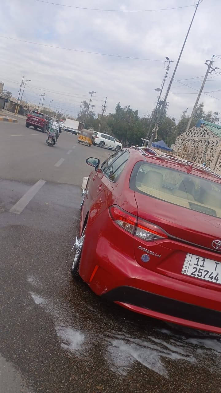 سلام عليكم كورلاه ٢٠امريكي بدون حادث سياره ماشيه ٥٢ميل سياره جديده مثل مموضح بصوره السعر اتصال ***********
