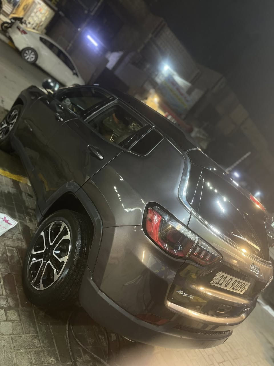 Jeep Compass Latitude North
2023 

جيب كومباس شكل جديد موديل : 2023

اللوان : فيلي

عداد المسافة : 29 لف

حجم المحرك : 2.0 Turbo ( 4,سلندر )

ملاحظة السيارة :باب عكس سائق مبدل بلادي بدون صبغ وصفحه 

صور حادث موجود

الارباکات : مال البرده فقط 

المواصفات  :

دةبل اكسل 4x4

‏‎بصمة ابواب 

‏‎بصمة تشغيل 

تشغيل عن بعد : Remote Start

‏‎شاشة دشبول ديجيتال

‏‎كاميرا

هاند بريك بصمة

اوتو هولد :  Auto Hold

اوتو ستارات : Auto Stard 

اوتو ستارات : Auto Stop‎

رادار امامي (تحديد مسار)

‏‎رادار جانبي (نقاط عمياء)

‏‎رادار خلفي (التحذير من الاصطدام)

‏‎حساسات امامي

‏‎حساسات جانبي 

‏‎حساسات خلفي 

نظام : AUTO

نظام :  ECO

نظام : SPORT

نظام : OFF-ROAD

نظام : SNOW

تحكم ستيرين

كشنات كهربائي

كشنات هيتر

تبريد مركزي

لايتات ليد عدسة زينون بيلادي

بروجكتر LED زينون بيلادي

بكلايتات LED بيلادي

ويل كروم سبورت

مكينه كير كله بل بل باكيت…..

وبعد هواية موصفات 

مکانە بغداد الدوره 

سعر 125 وبيه مجال حك جيتك….

📞 ***********
