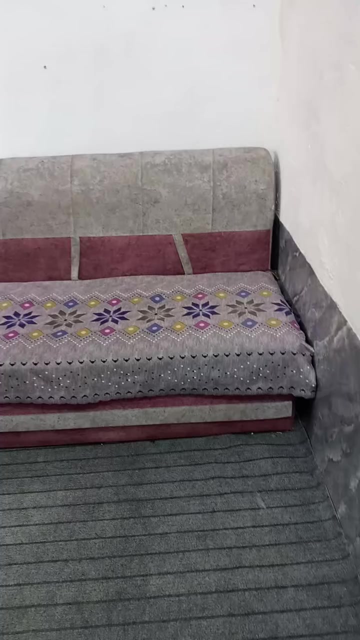 تخم عدد 2 الجوزي 8 مقاعد كلش نضيف صاج ثقيل والرصاصي 5 مقاعد هم يرادلة فقط تنضيف اثنينهن ب200 قفل مكان مدينة الصدر


**إذا كنت صاحب هذا الإعلان وتريد حذفه لأي سبب، رجاءا أرسل رسالة إلى الدعم الفني**