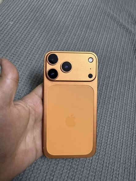 ايفون اكس ار محور 17  تحوير جدا مظبوط ونظافه مليون بالميه ذاكره ٦٤ بطاريه ٩٣ من كلشي شغال ونظيف وشغل مرتب 
السعر / 230 الف 
الاتصال *********** 

عنوان فلوجة
