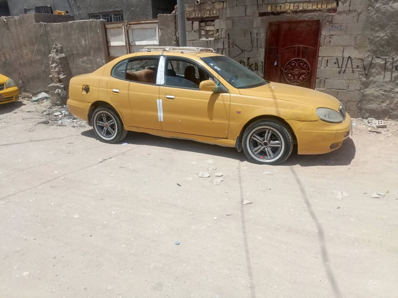 يالله سلام عليكم شباب بيع مستعجل مكلف بنشر اتصل عله صاحب ارقم دايو لكنزه موديل 2000 مكينه مفتوح مكينه وكير انضاف كير عادي حداديه نضيفه تخم تاير نضيف كهربائيات شغاله سياره حلوه ومرتبه ترايك وين ميعجك اسعر 11 وبيه مجال بصيط مكان نجف ***********
