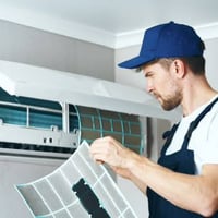 على بركه الله توجد صيانه لجميع انواع السبالت والمكيفات وا الثلاجات وال...