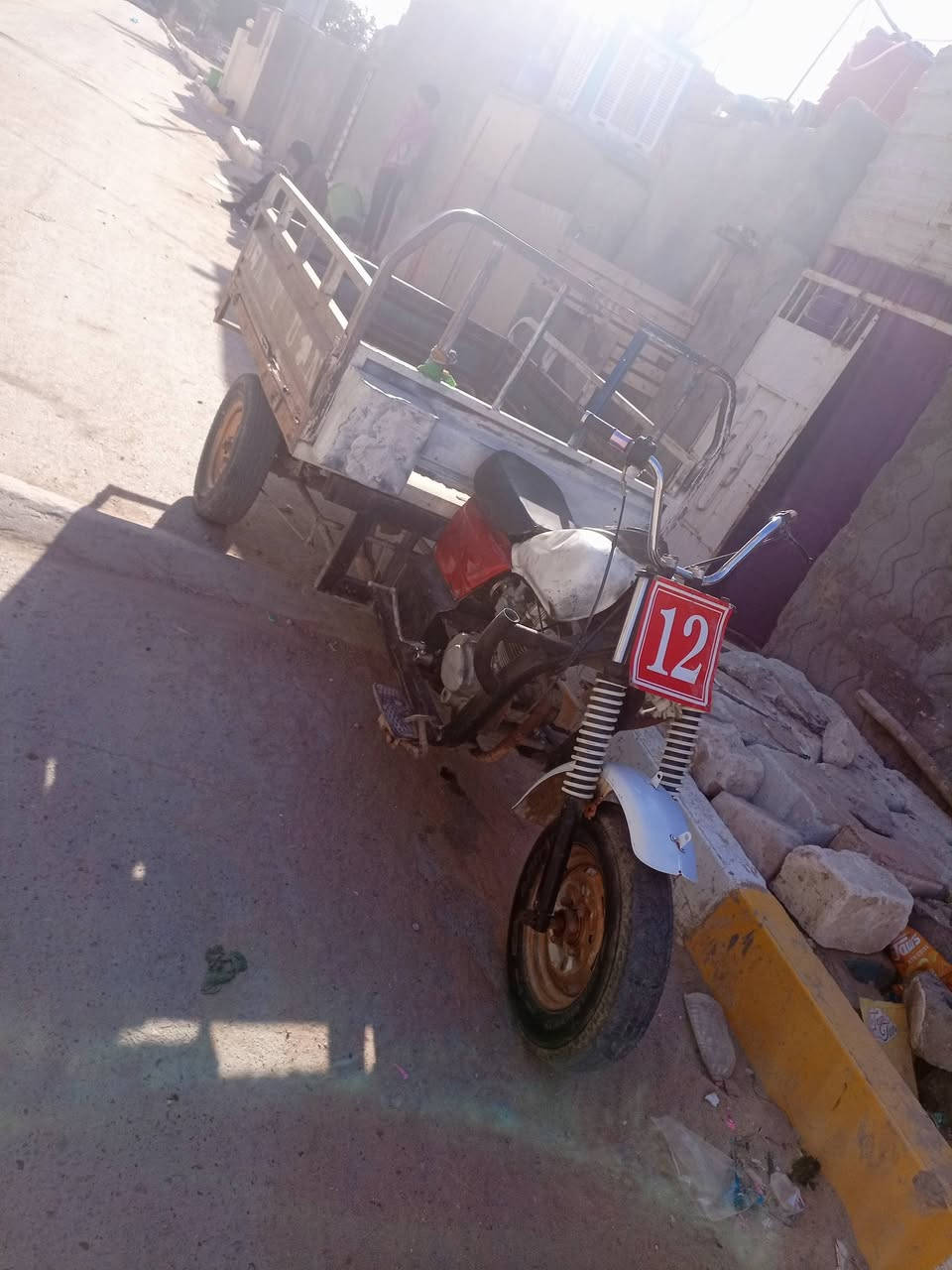 سلام عليكم ستوته للبيع كلك مكينه خير من الله شاصي مكفول السعر 600كفاله من كلشي المكان ناصري حي الشهداء التواصل ***********
