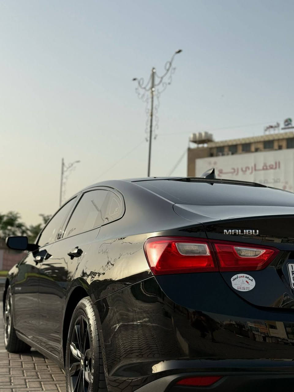 سلام عليكم 
ماليبو موديل ٢٠٢٤ وارد حادثها موضح بالصور جاملغ امامي وبيها بارد فوگ الهلال جاملغ خلفي
لون اسود بي شذره ذهبيه 
السياره فئه LT  بس مواصفات ال LT2 
بس السياره كلش مفوله ونضيفه حيل 
السياره بيها :- 
بانوراما
بصمة تشغيل بصمة أبواب 
تحكم ستيرن جهتين 
تحديد مسار 
رادار امامي 
حساس خلفي
سايد بريك بصمه 
تدفئه كشنات 
لايت زينون 
لد نهاري 
السياره عليها بولش وطبقتين ماده النانو 
السياره كلش حلوه احلا من الصور بهواي 
السياره مفوله 
ماشيه 14mi الف
رقم السياره شمالي اربيل بسمي شرط اريد تحويل مباشر السعر ١٦٠ مكاني كربلاء الاتصال ***********
