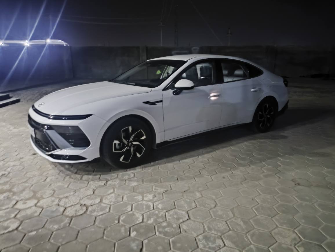 السلام عليكم سوناتا موديل 25 كوري اصل تعمل بالغاز قطعه صبق والباقي كفالة عامه رقم بغداد تحويل بسمي مكان بصره خور الزبير رقم *********** ماشيه 26 ألف البصرة, العراق
