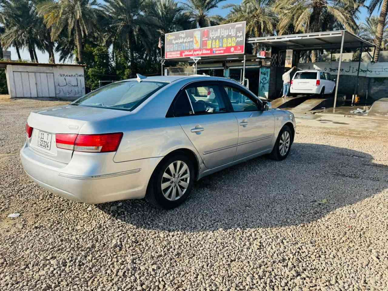 السلام عليكم سوناته موديل 2009
وارد كوري بسمي شخصيآ رقم بغداد انكليزي هزه جديده مصبوغه حزام جماليه جاهزه من كلشي مكينه كير تبريد كفاله حداديه جيده تخم تاير جدد لسعر 97وبيهه مجال مكاني حله ناحية النيل للاستفسار ***********او ***********
