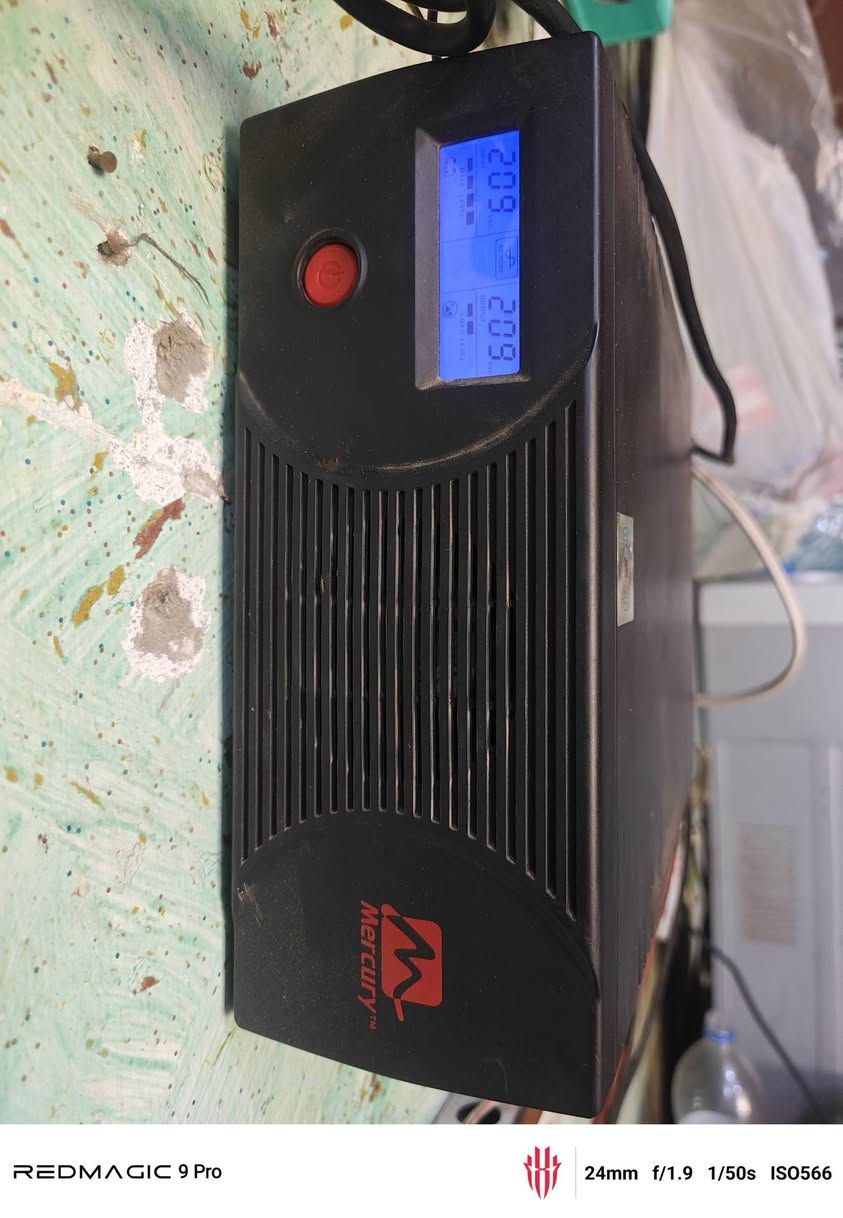 عاكسه 1200 3ونص امبير 12فولت جديده مداخله تصليح تشحن وتعكس سعره 80مكاني واسط الكوت الشراي يتصل 
***********
