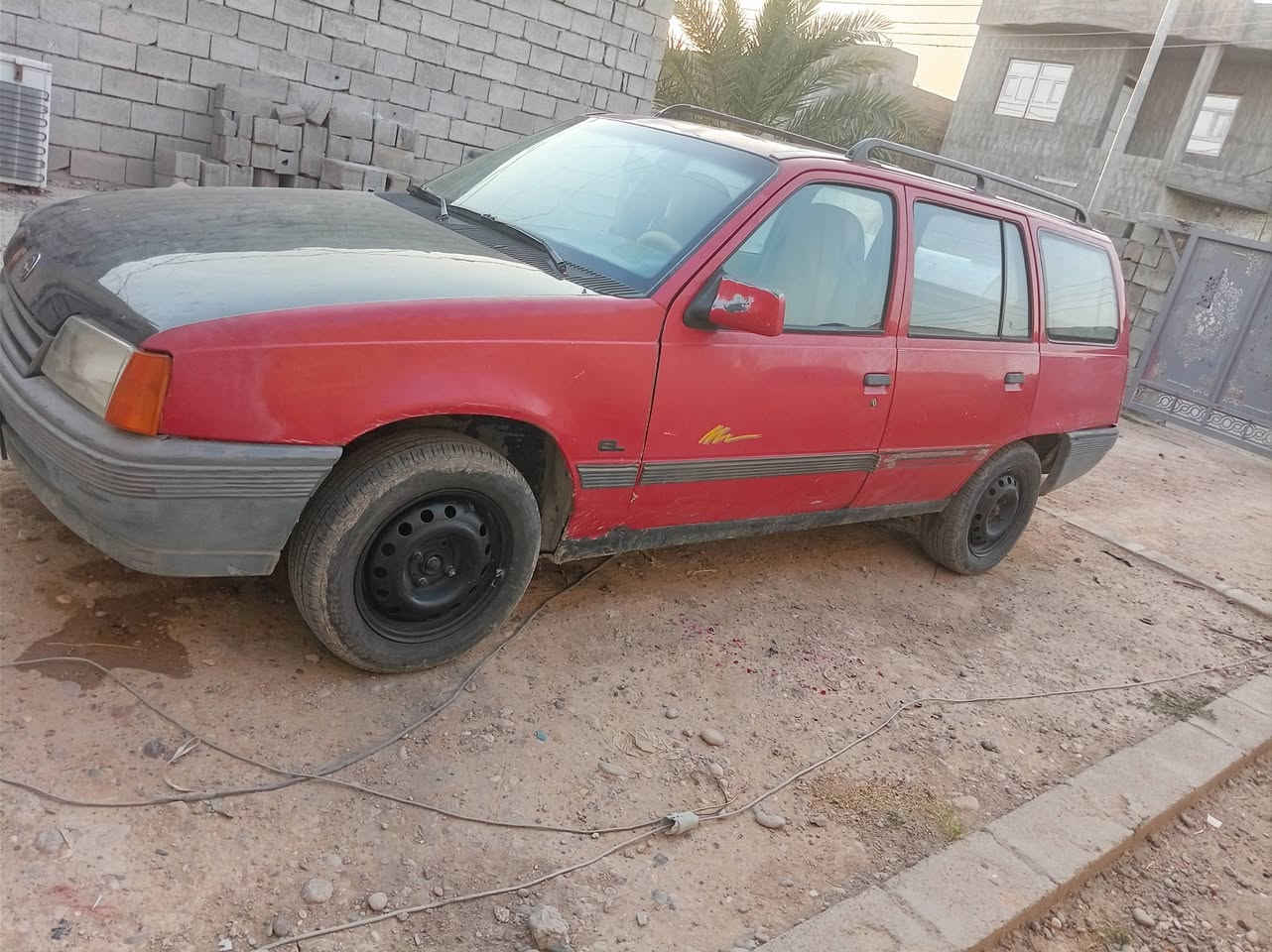 اوبل كاديت موديل 90كير محرك شرط تايرات الاماميه أكثر من نص عمر والخلفيات نص عمر محوره كابريتر ميسيبوشي  تريدها دوش ارجعها لك دوش رقم صلاح الدين شرط التحويل سنويه نافذه 2018غرامه صفر دينار السعر 23ورقه  دوسات مصلحه كاعيات بدون خياس  ***********
