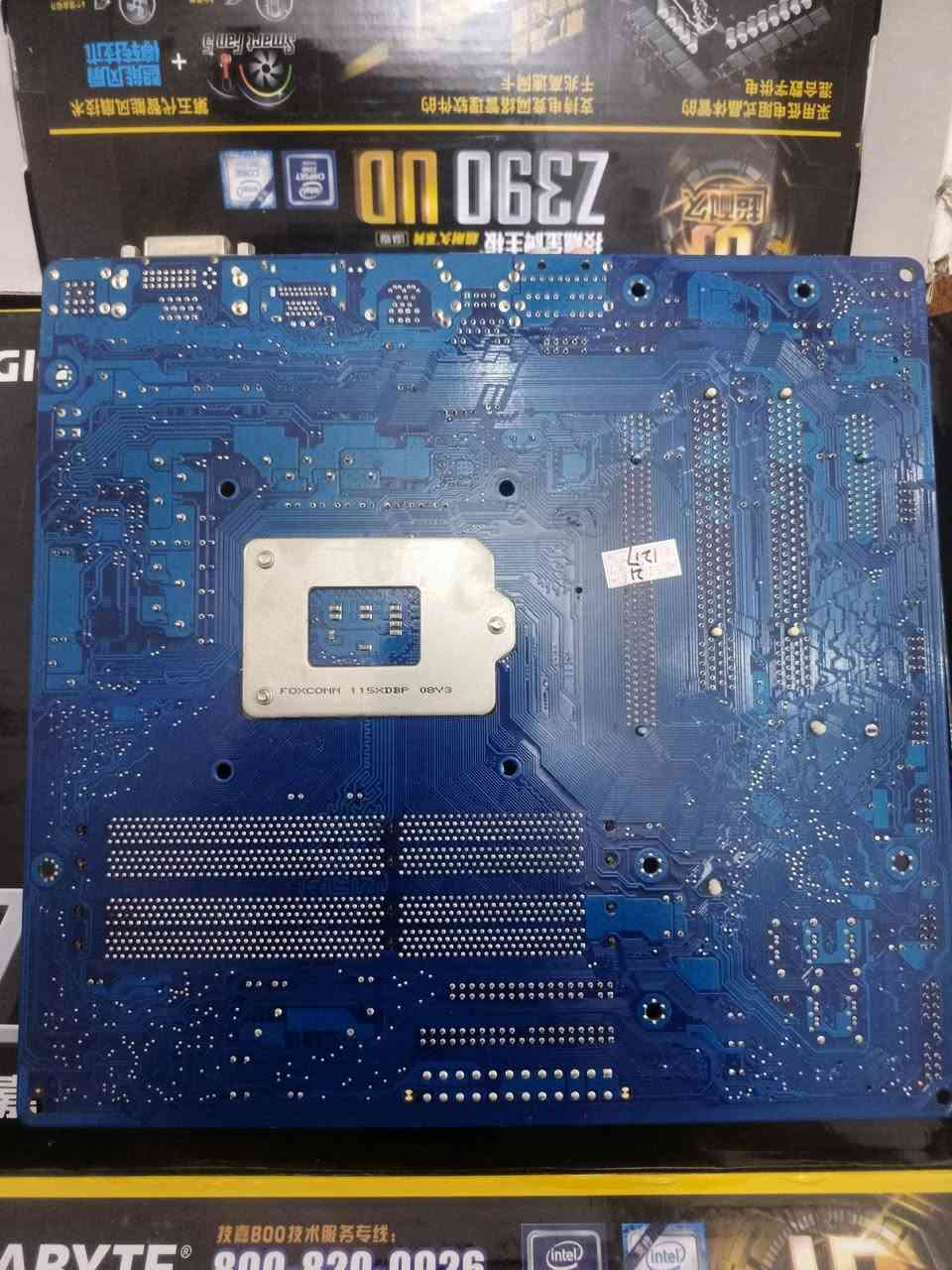 BrandGigabyte
CPU socketLGA 1151
Compatible devicesPersonal Computer
RAM memory technologyDDR4
Compatible processors[Intel LGA 1151 processors]
Chipset typeIntel Z390
These motherboards are equipped with the most advanced LED system in the market.
Multi-Way Graphics Support with Dual Armor and Ultra Durable Design
Supports both Intel 8th Generation and Intel 9th Generation processors
Model number: Z390 UD
السعر 150 الف دينار 
لا يوجد توصيل 
العنوان بغداد الشعب حي اور 
***********
