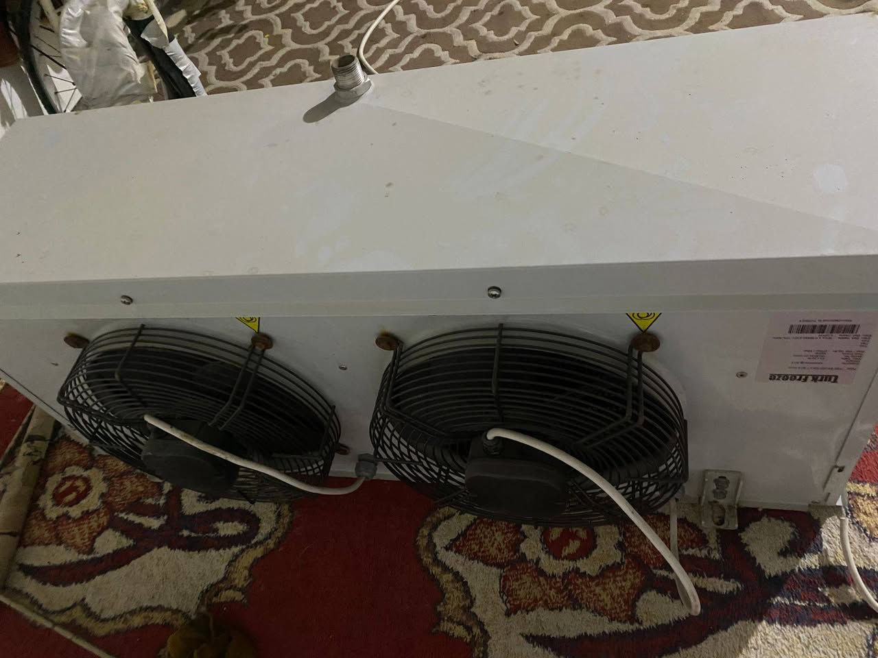 للبيع براد فواكه ولحوم وقاعات 3 طن شرط الشغل ثلج اخو الجديد كامل مكمل اي نقص مبيه ناخذه ب20 ورقه اريده  مليون ونص والاتصال على هذا الرقم
‏‪0750 283 1707‬‏
