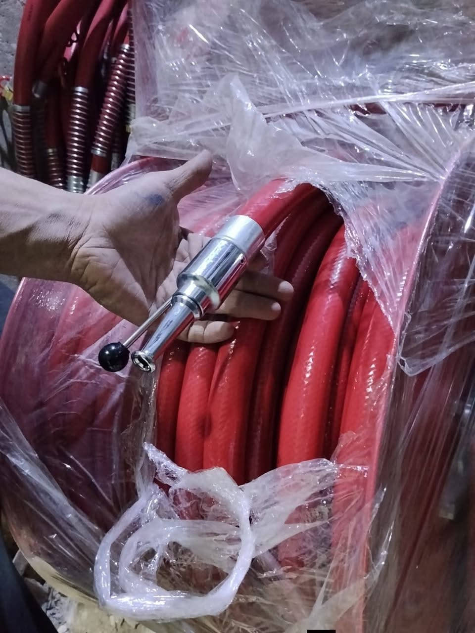 غيث الطائي مستعدون تنصيب منضومه حريق دوائر الدولة مستشفيات ومراكز الشرطة
ابنيه فنادق بنسب الاسعار حصرا بغداد 
***********
***********
واحد كرخ رسم والله 
لسنه الوحيدون لكنه الفضل
