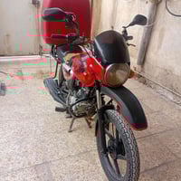 بوكسر 23 للبيع دراجه كلش حلوه بكاني الزعفرانيه السعر 1 و200   07739556...