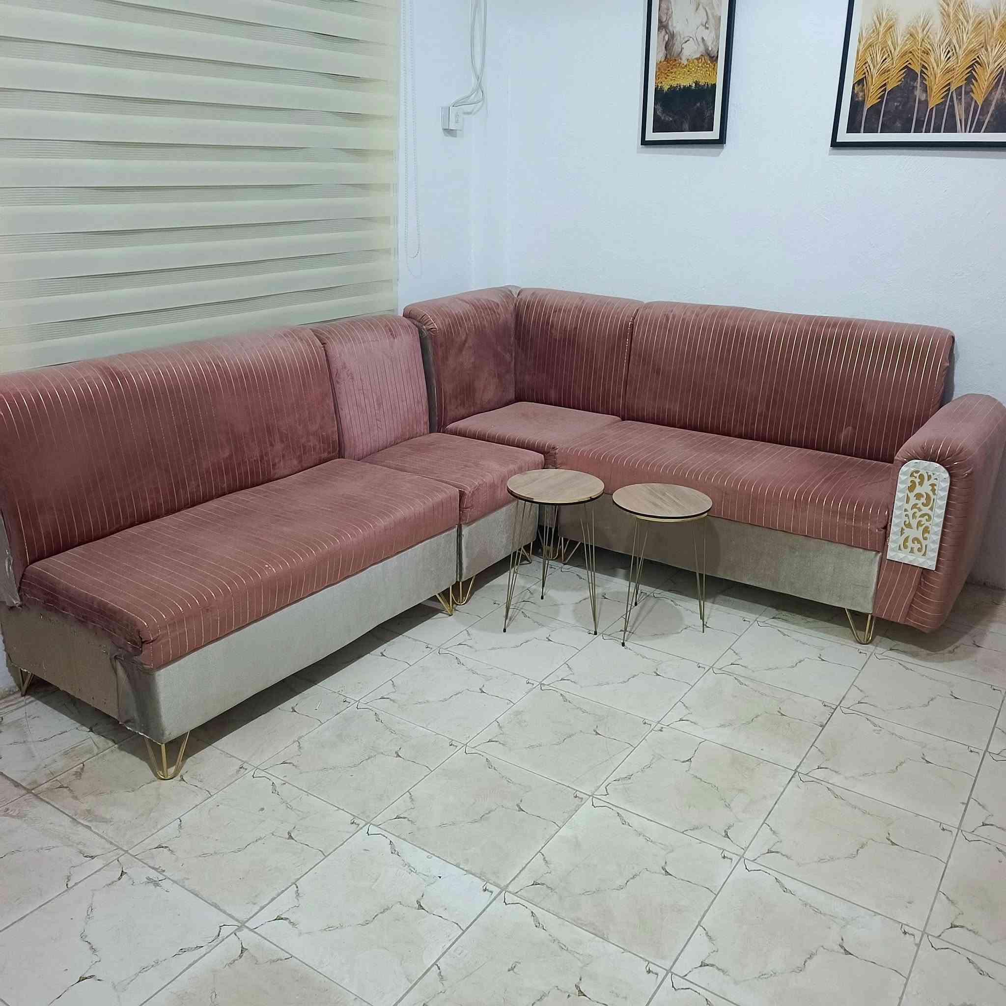 اغراض نظيفة جدا للبيع مكانها مركز الحلة .ملاحظة أبيعها كلها سوه
***********
