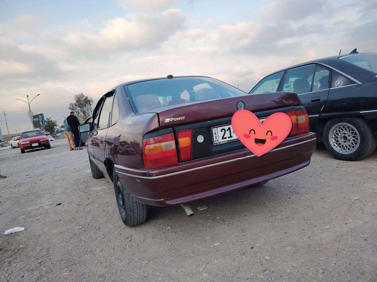 سياره فكتره موديل 90 تسعين مصبوقه  عام للجماليه فقط بدون حدث محرك  كير شرط  كهربائية كلو شغال دفتر بانزين سنويه 2030 المكان كركوك السعر ٤٣ الاتصال هذه الرقم ***********
