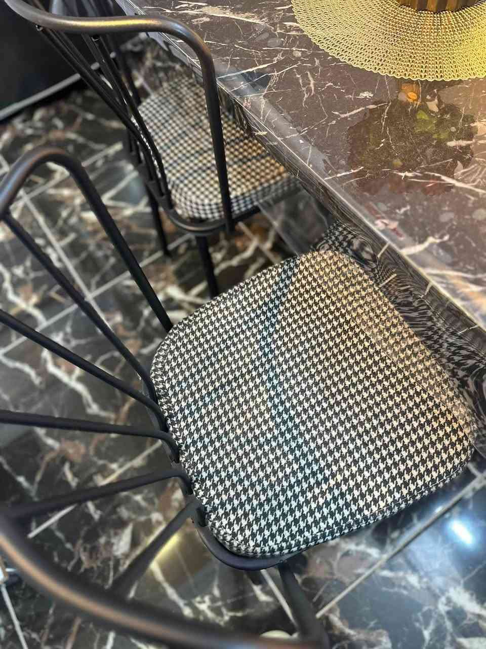 ميز طعام استعمال قليل ٤ كراسي نظيف سعر ١٥٠ وبي مجال 

للاستفسار خاص


**إذا كنت صاحب هذا الإعلان وتريد حذفه لأي سبب، رجاءا أرسل رسالة إلى الدعم الفني**
