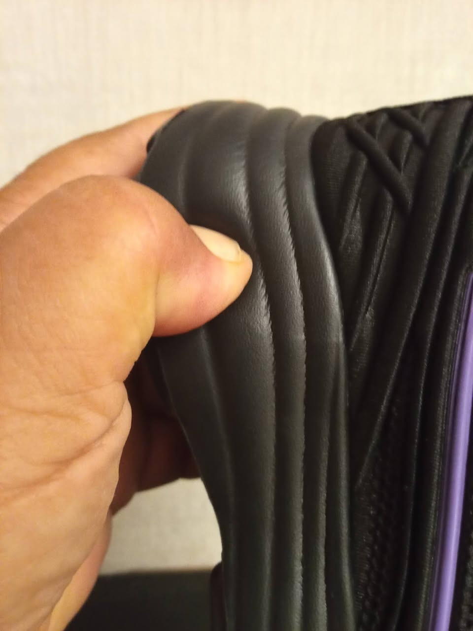 سكجر. 
 
قياس 29..30
ولادي وزن ريشه 
توصيل فقط


**إذا كنت صاحب هذا الإعلان وتريد حذفه لأي سبب، رجاءا أرسل رسالة إلى الدعم الفني**