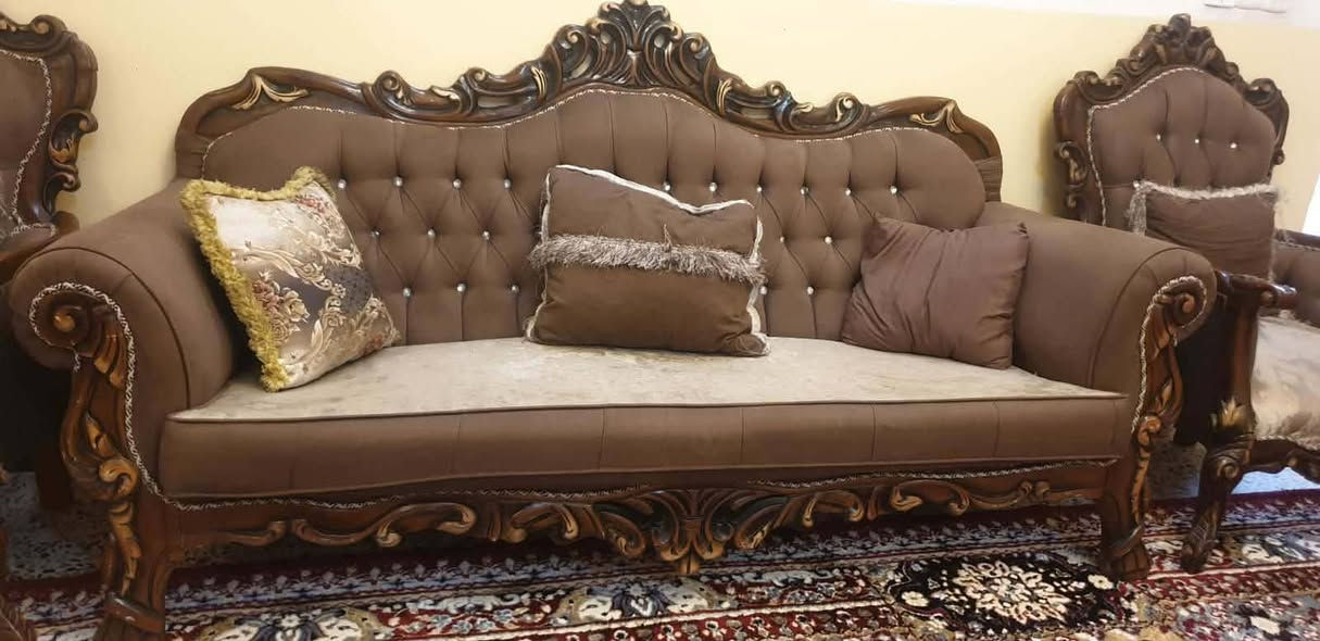 تخم كلش جديد كوشات وطبله وسطيه
سعر 850بي مجال
مكان خاجيه
10مقاعد


**إذا كنت صاحب هذا الإعلان وتريد حذفه لأي سبب، رجاءا أرسل رسالة إلى الدعم الفني**