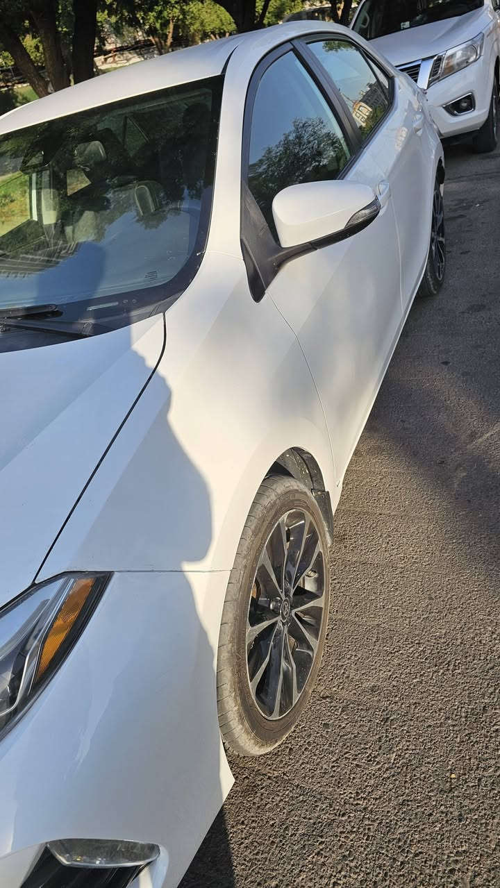 السلام عليكم 
من رخصة الأدمن المحترم 
COROLLA    للبيع


**إذا كنت صاحب هذا الإعلان وتريد حذفه لأي سبب، رجاءا أرسل رسالة إلى الدعم الفني**