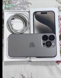 ايفون 15 برو ماكس ذاكرة 256  شرق اوسط بطاريه 88الجهاز نظيف ومامبدل بي ...