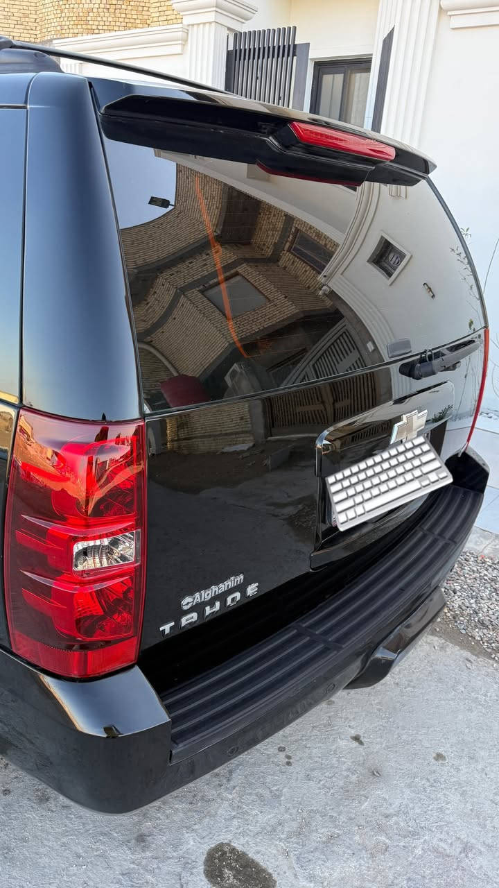 تاهو ( ادوات) الموديل 2011 اسود خليجي داخل عسلي السياره كارتون كلش جديده كفاله من الضربه والگص والفتح والصبغ كفاله عامه برغي مامفتوح بيها طخم تاير جديد كواتم ابلاد تبريد + تدفئه جاهزه من كل النواحي  السعر 126$  هاتف ***********  البصره
