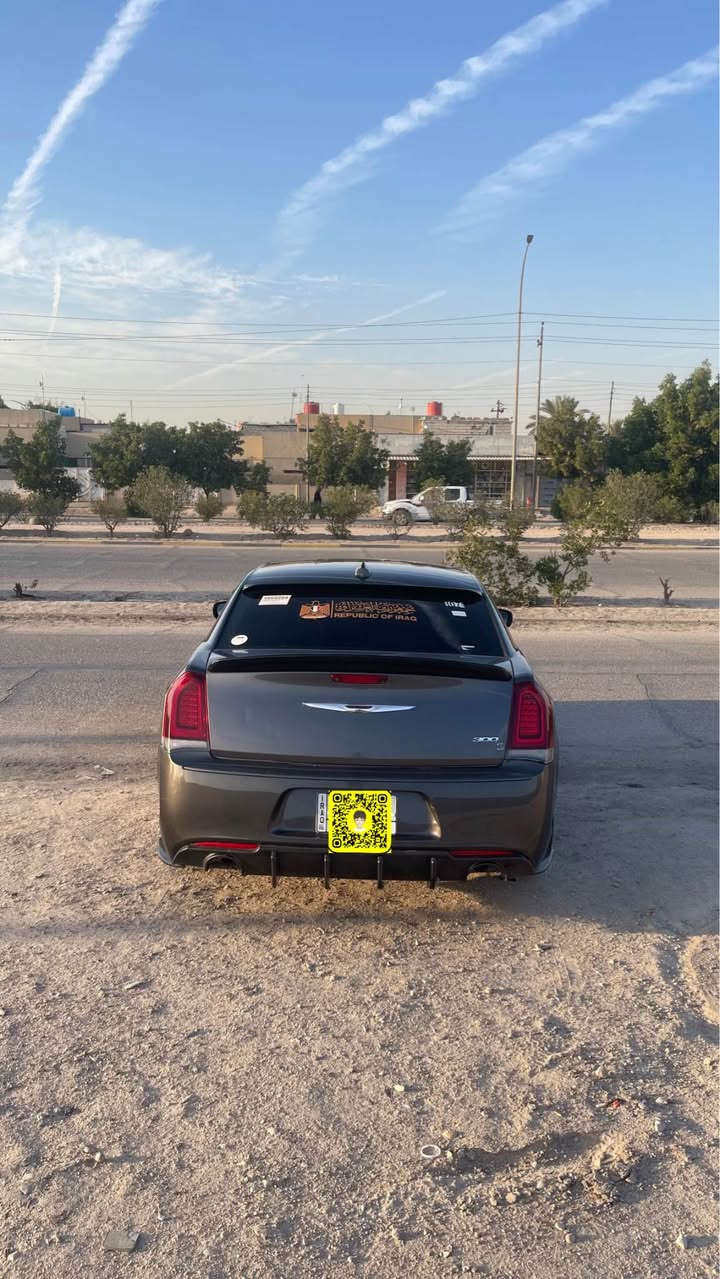 كلايسلر اوباما 2019 
مواصفات 
دخول ذكي 
تشغيل عن بعد 
نظام كار بلي 
شاشه كبيره
محرك 3600 
السعر 245 ورقه
السياره موجوده بالبصره خور الزبير 
***********
*********** البصرة, العراق
