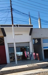 حلاق ثابت • بدون إيجار • منطقة العبور