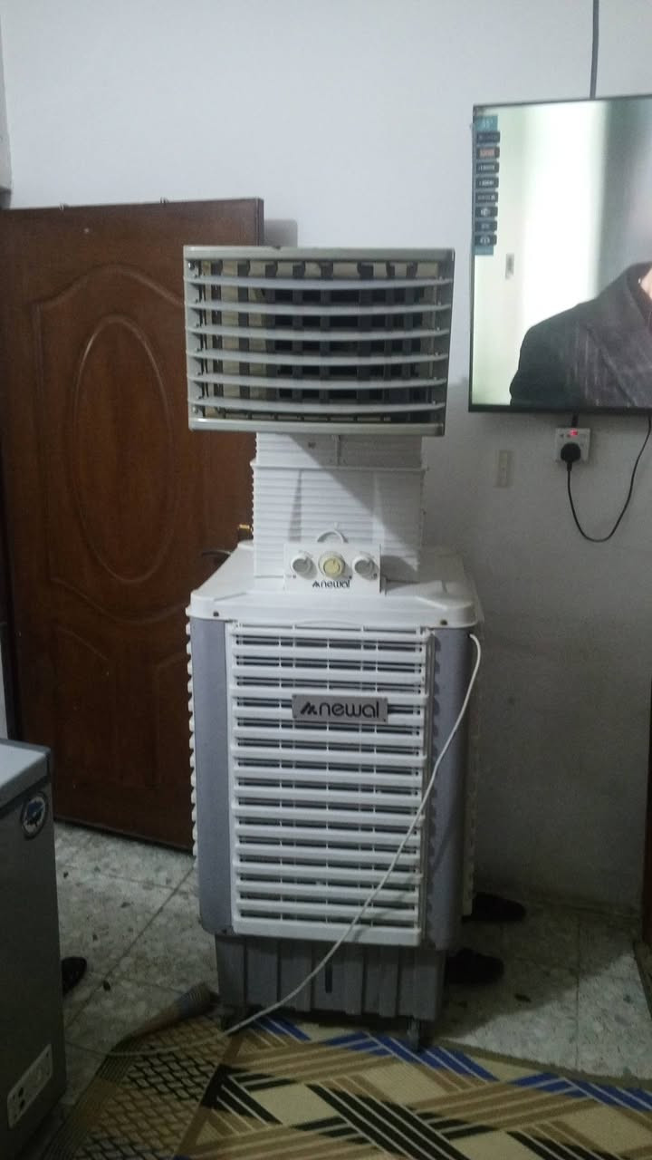 مبرده ام الخرطوم حجم 50 مستخدمه نضيفه كلش سعره 200 وبيه مجال ***********
