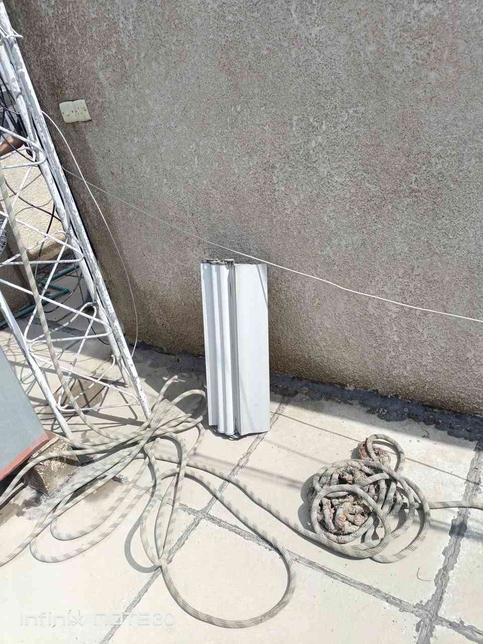 سلام عليكم ورحمه الله وبركاته 
من ضمن عمانا اليوم صيانه برج 18متر 
وتنزيل 6سكاتر فائض عن الحاجة في منطقة شارع فلسطين 
يوجد كادر مميز في فتح ونقل وشد وصيانه ابراج 

***********
‏‪***********‬‏
يوجد واتساب
