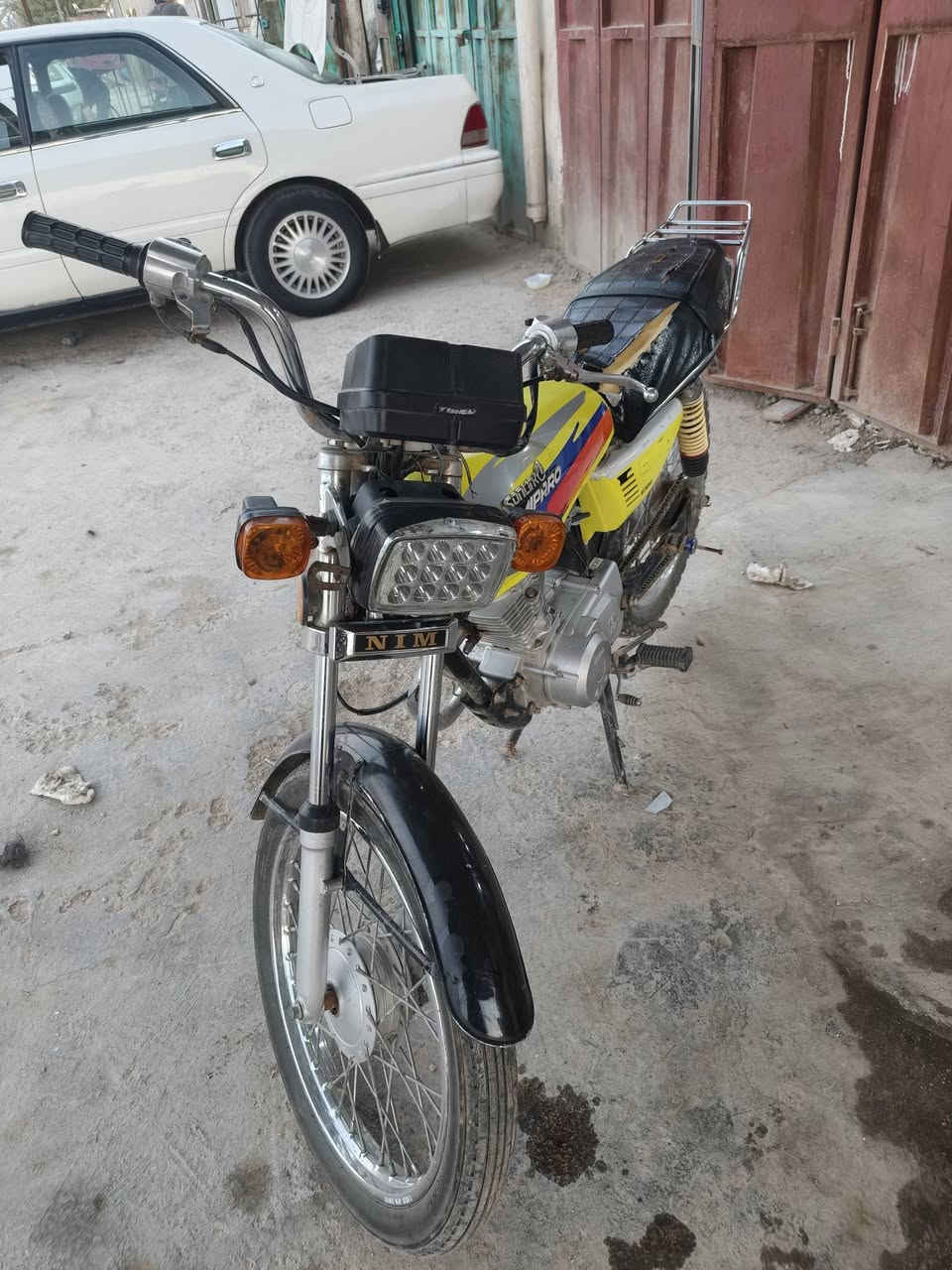 السلام عليكم
دراجة للبيع اربعة گير موديل 23نضيفة شغل وروح بدون أوراق گلك مكفولة من البوكة السعر 350وبيه مجال بصيط حق الجية مكاني الديوانية قضاء الشنافية ***********
