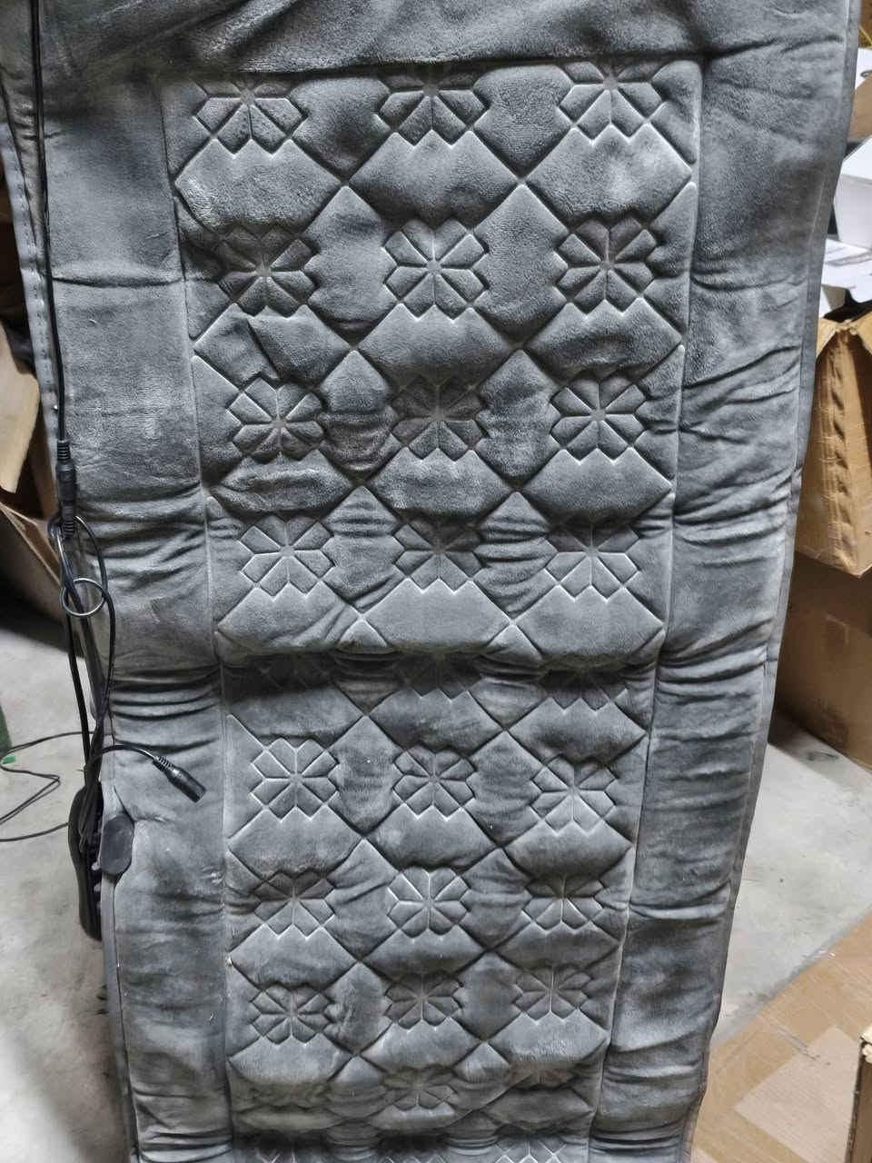 دوشك تدليك كامل الجسم
الي يخدمه يخلي سعر


**إذا كنت صاحب هذا الإعلان وتريد حذفه لأي سبب، رجاءا أرسل رسالة إلى الدعم الفني**