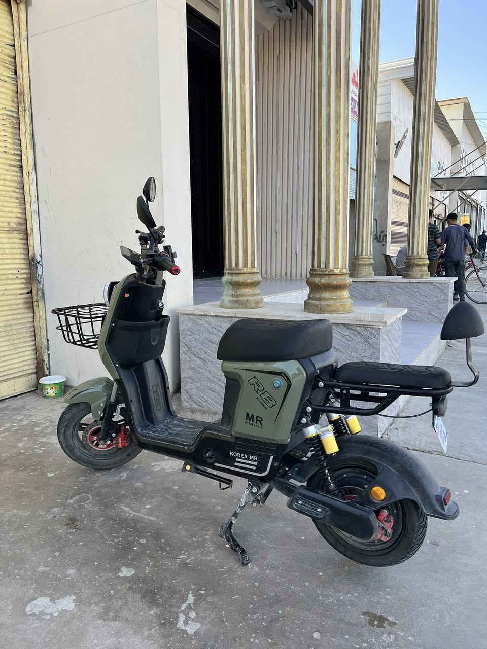 السلام عليكم
دراجة شحن للبيع R8 تمشيك 50كيلو السعر خاص


**إذا كنت صاحب هذا الإعلان وتريد حذفه لأي سبب، رجاءا أرسل رسالة إلى الدعم الفني**