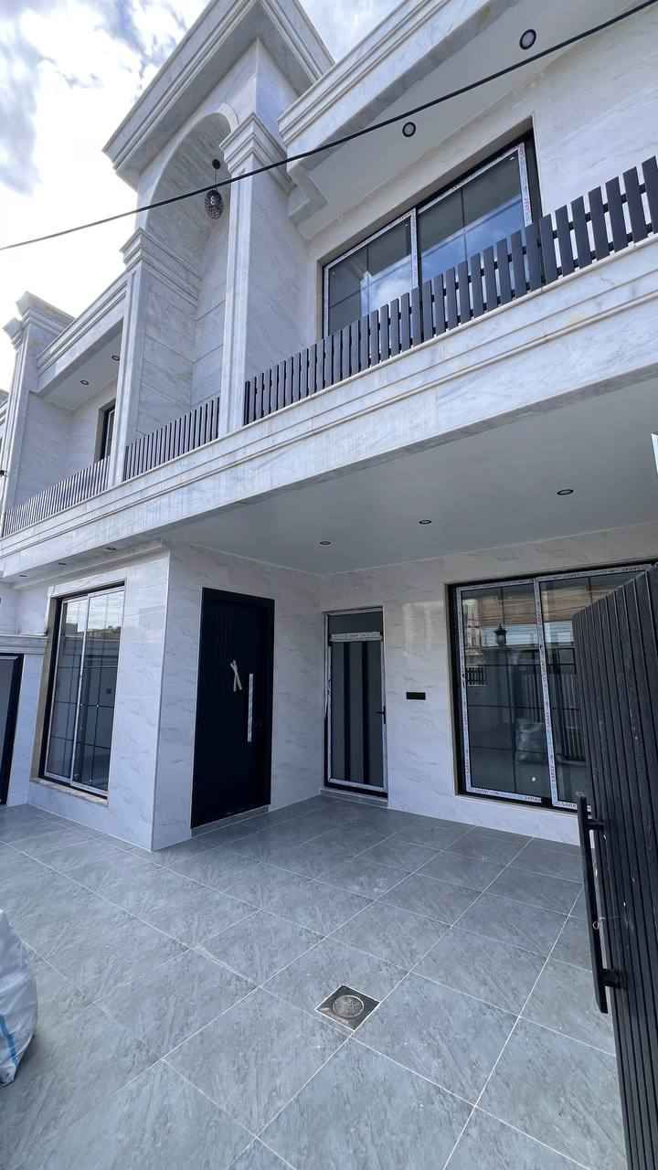 كود اعلان 15
منزل  زيرو للبيع في #اربيل حي #هفالان قاطع سروران   على شارع15متر
مساحة: 150متر سعر جدا مناسب 
يتكون من: 4غرف نوم مدخلين فلات
صالة
استقبال
مطبخ حار+ بارد
مجموعة صحيات 
كراج
للتواصل 📞
***********
**************
♦️في حال لم يتوافق العقار مع رغبتكم او لم يكن بقدر امكانيتكم يمكنكم التواصل معنا على واتس اب للأطلاع على اكثر عدد من العقارات المتوفرة أربيل, العراق
