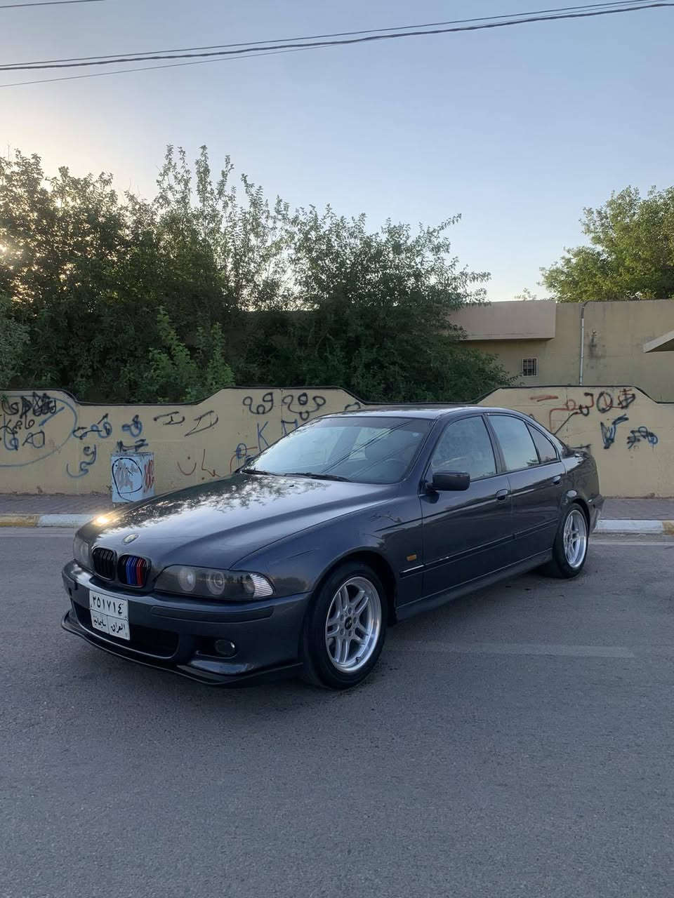 BMW 528i e39 1996 

بیئێم سەقەر ٥٢٨ گێڕ عادی ماشەڵا لە قوەتی  عام بۆیاخ بۆ جوانی پێش و دوای ئێم تایەو ویلی ئێم سڵایت کوشن جلد ناو فۆڕمیکا ٤ جام کارەبا شاشە ئایپاد کامێرا پێش و دوای تازە داگیراوە بێ تەقەو ڕەقە تەبرید مەرکەزی گێڕو مەکینەو ئەکسلی بەشەرت تەحویل غەرامە بەشەرت سعری ٦٤ مەجالێکی برایانە شوێن شارەزور هەڵەبجەی تازە 

*********** السليمانية, العراق
