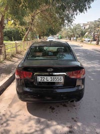 كيا سيراتو للبيع لون اسود خليجي فوول عدا البصمة تبريد تدفئة رقم اربيل ...