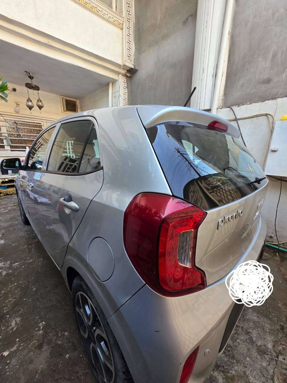 رقمها بغداد جديد سنويه جديده كلشي بيها حلو
موجود سونارين بصور السعر ب 120 وبيها مجال للجديين رجاءا
كيا بيكانتو 2023 …محرك دوش …نظيفة من ضربات بيها خدوش بسيطه وضربتها كلش بسيطه من الصدر بدون دواخل كله سليم نظيف جديد…ماشيه ٣٤ الف
للاستفسار ***********
