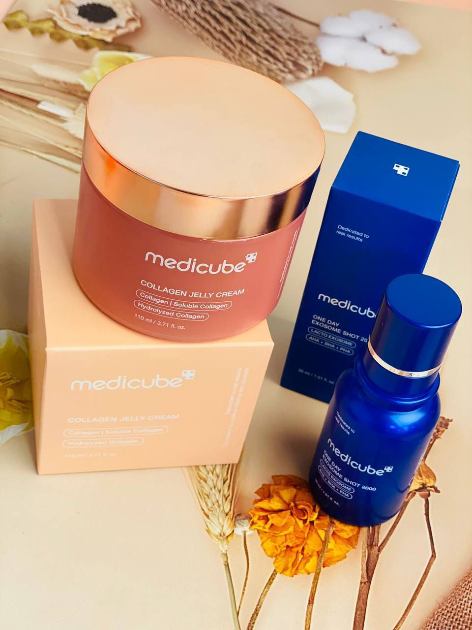 🔥 عرض خاص على مجموعة Medicube الأصلية 🔥
✨ كريم الكولاجين + سيروم Exosome  
الثنائي الأقوى لبشرة مشدودة ومشرقة 😍  

💧 الفوائد:  
✔️ ترطيب عميق وفوري  
✔️ شد البشرة وتقليل الخطوط  
✔️ يمنح نضارة ولمعة صحية  
✔️ يوحد اللون ويحسن ملمس البشرة  

سعر العرض ٢٨ والتوصيل٤الاف لجميع المحافظات العراق


**إذا كنت صاحب هذا الإعلان وتريد حذفه لأي سبب، رجاءا أرسل رسالة إلى الدعم الفني**